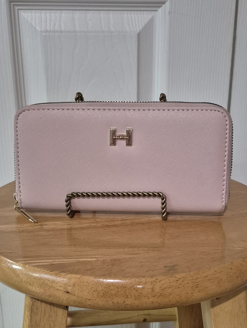 Halston Light Pink Zip Wallet Cardholder Accordion Style